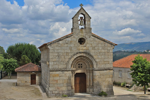 Igreja de Santo Isidoro de Canaveses