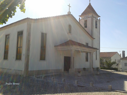 As melhores Igrejas em Ourém 6 Capela de Nossa Senhora de Lourdes (Bairro)