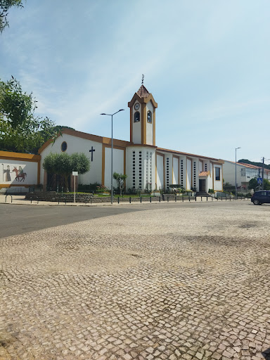 Igreja da Sagrada Família - Miratejo/Laranjeiro