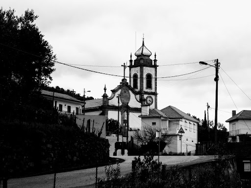 Igreja Paroquial de Medrões / Igreja do Divino Salvador