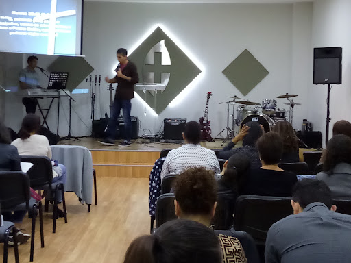 Igreja Chama Viva Maia