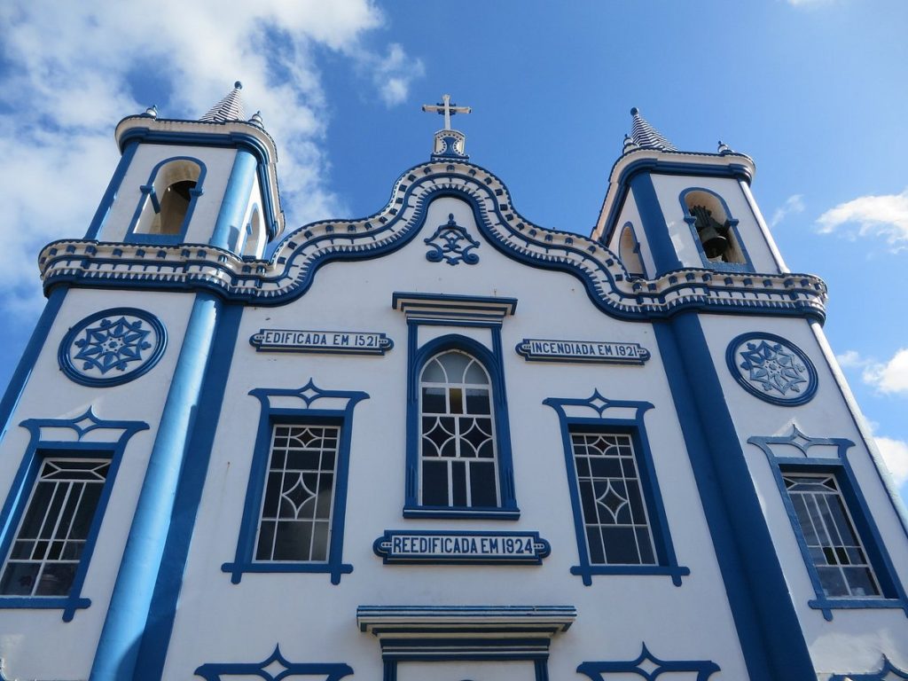 As Melhores Igrejas em Praia da Vitória 1 As Melhores Igrejas em Praia da Vitória – Descubra os Templos Mais Belos da Ilha Terceira