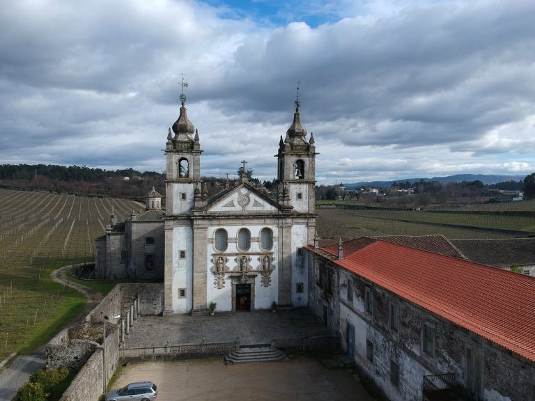 Braga 2 As Melhores Igrejas em Amares