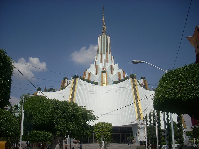As Melhores Igrejas em Odivelas 5 Igreja A Luz do Mundo - Lisboa